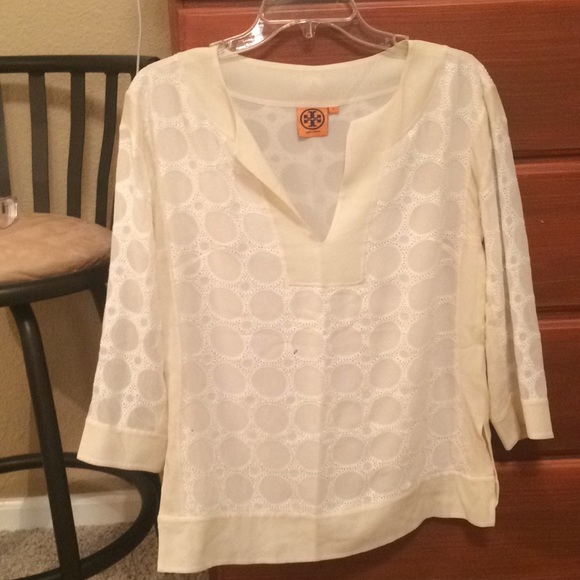 Tory Burch 100% silk tunic top size 2...like new! - Picture 1 of 2